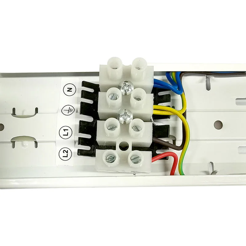 Thumbnail of http://proof-emergency-batten-light-5