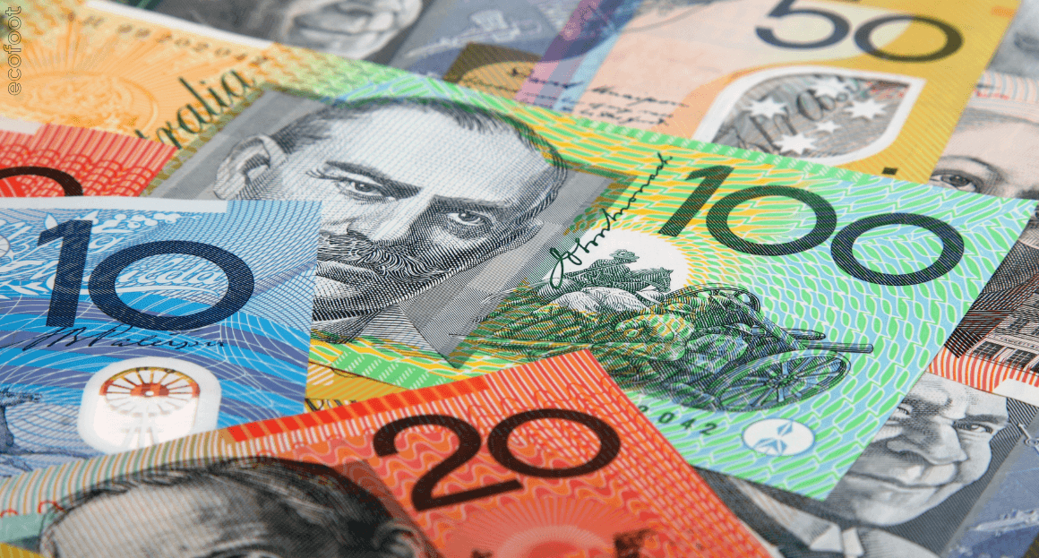 Text: Australian dollar banknotes symbolising Victoria’s commercial solar rebate and business solar incentives. 
